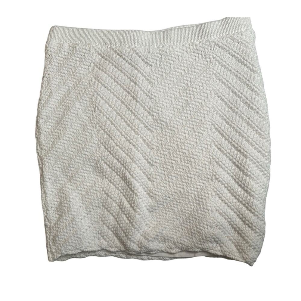 Hollister Y2K Crochet Striped Crop Top Tank and White Mini Skirt Set Boho Sz S - Picture 2 of 10